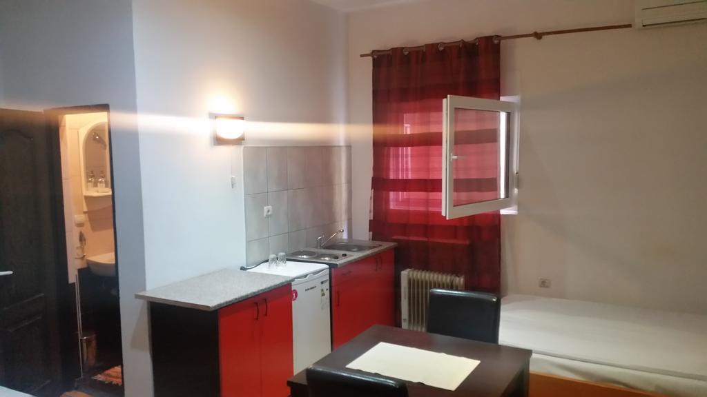 Apartments Agape Belgrado Esterno foto